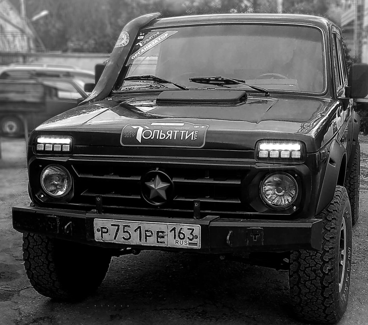 Расширители арок LADA NIVA 4×4 3D (резанные) 40мм TORBIK