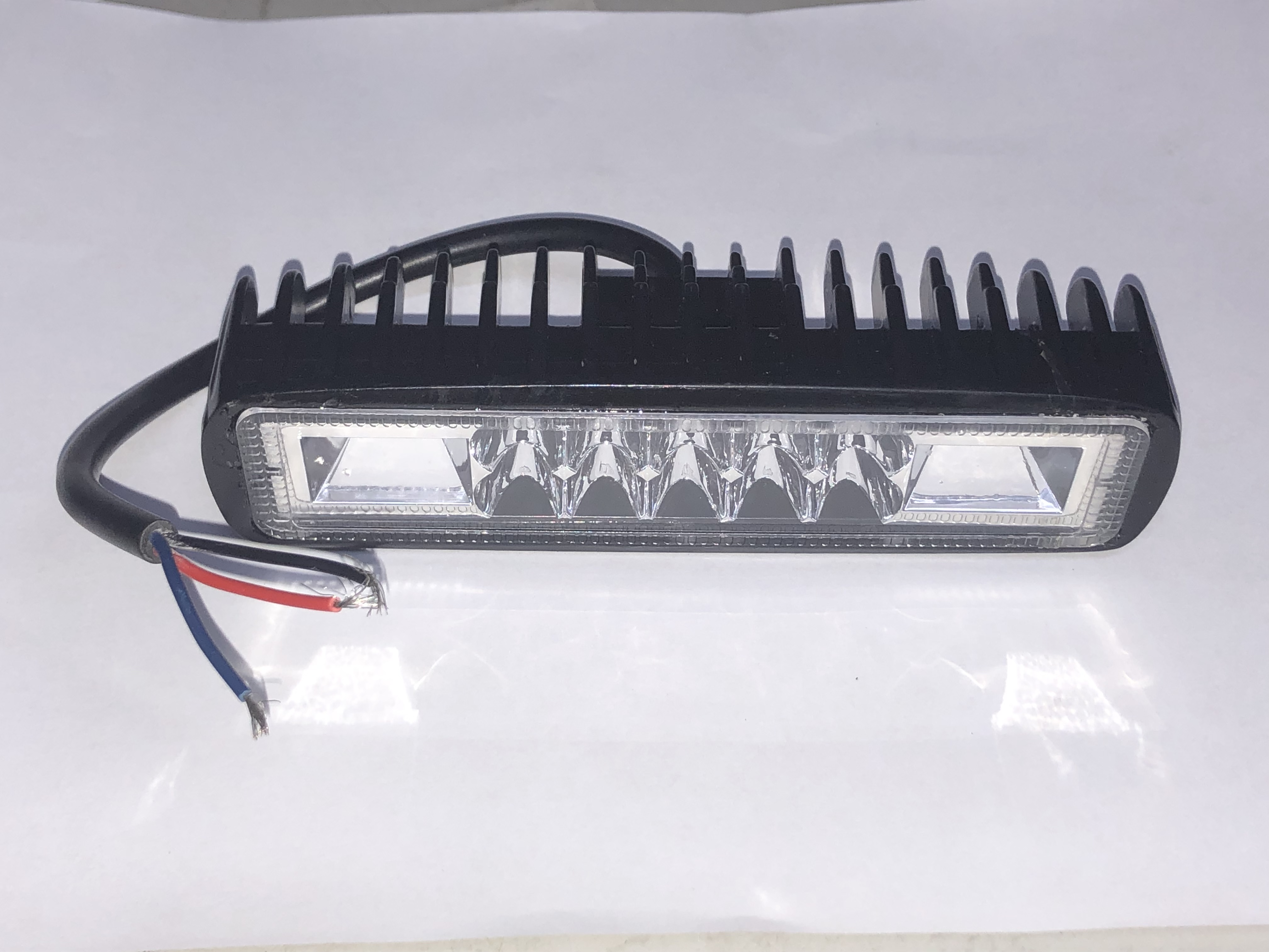 Фара диодная 60W стробоскоп