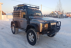 LR Defender