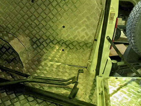 UAZ Patriot пикап (белый) — фото 8 работ в Custom's Tuning, Тюмень