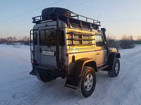 LR Defender