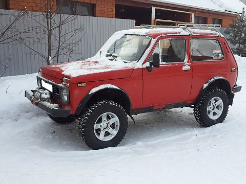 Нива 2121