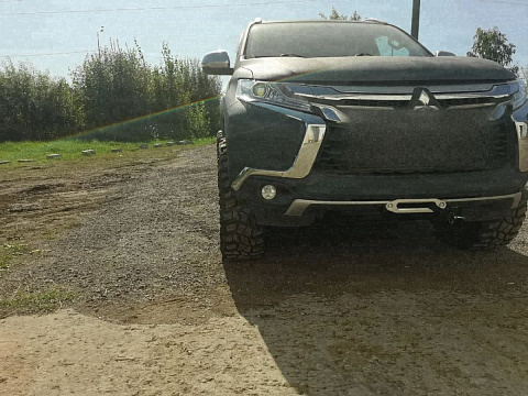 Лебёдка в штатном бампере Mitsubishi Pajero Sport 3 — Custom's Tuning, Тюмень